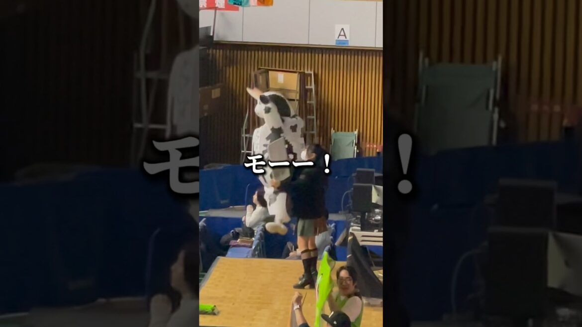フリースロー妨害「ブーイングかと思ったらモーイングでした」結果は…… #vlog #shorts
