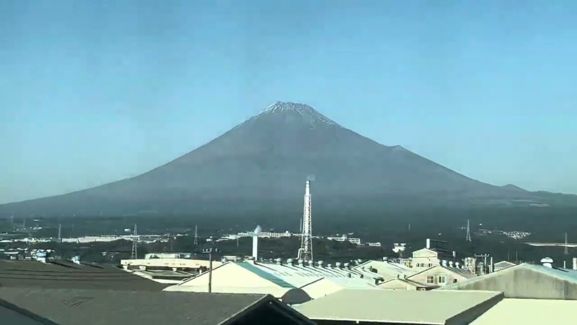 Mt.Fuji in autumn.#japan #fuji