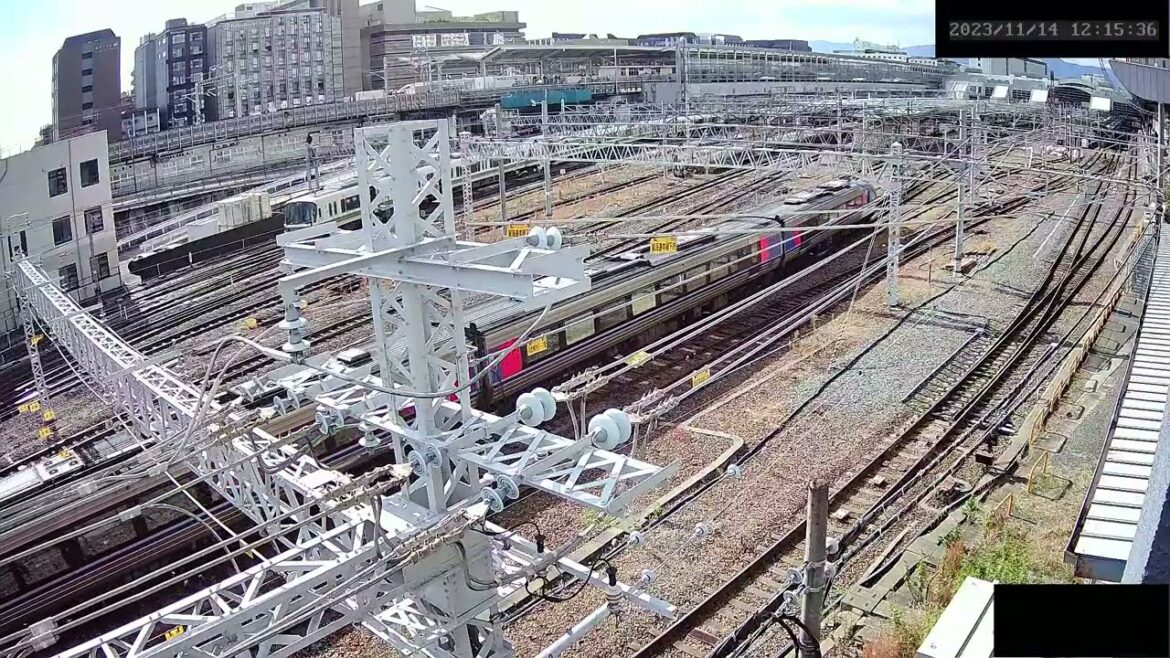 【LIVE】Kyoto Station Live Cam JR京都駅  鉄道ライブカメラ  京都ライブカメラ 京都駅 新幹線 東海道線 TrainCam 2023/11/14 12:00～