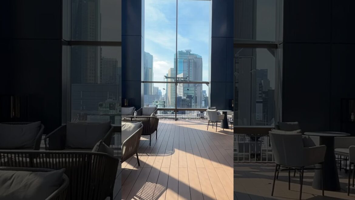 YOU NEED TO SEE THE MOST EXPENSIVE Hotel in TOKYO #luxurytravel #japan #shorts #luxury YOU NEED TO SEE THE MOST EXPENSIVE Hotel in TOKYO #luxurytravel #japan #shorts #luxury