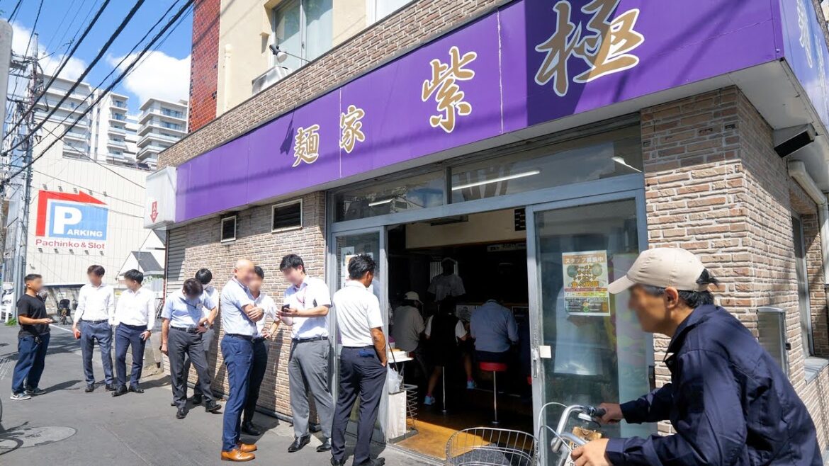 埼玉）僅か１１席で２００杯を４時間で売りさばく高速回転家系ラーメンがヤバい