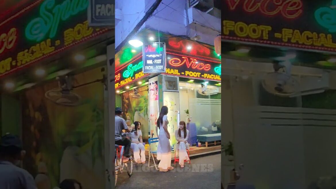 LOST in SAIGON Little Tokyo #saigon #saigonnightlife LOST in SAIGON Little Tokyo #saigon #saigonnightlife