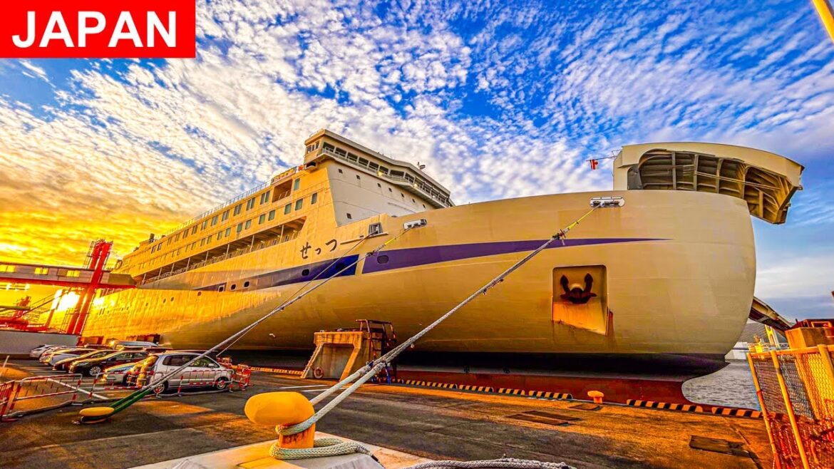 $38 Japan's Overnight Ferry is Like a Dorm - Kobe to Fukuoka #asmr  #4k #hdr
