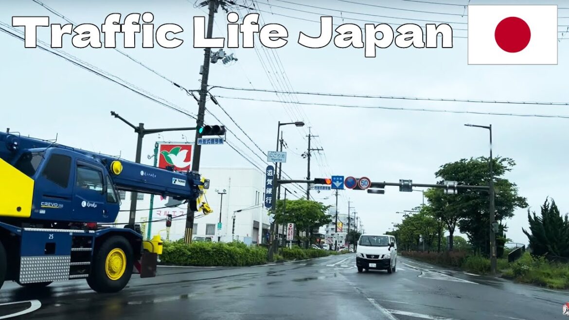 Traffic life in Japan – 滋賀県交通 Rain Day Shiga Japan Traffic 2023 Street People life in Japan Traffic life in Japan - 滋賀県交通 Rain Day Shiga Japan Traffic 2023 Street People life in Japan