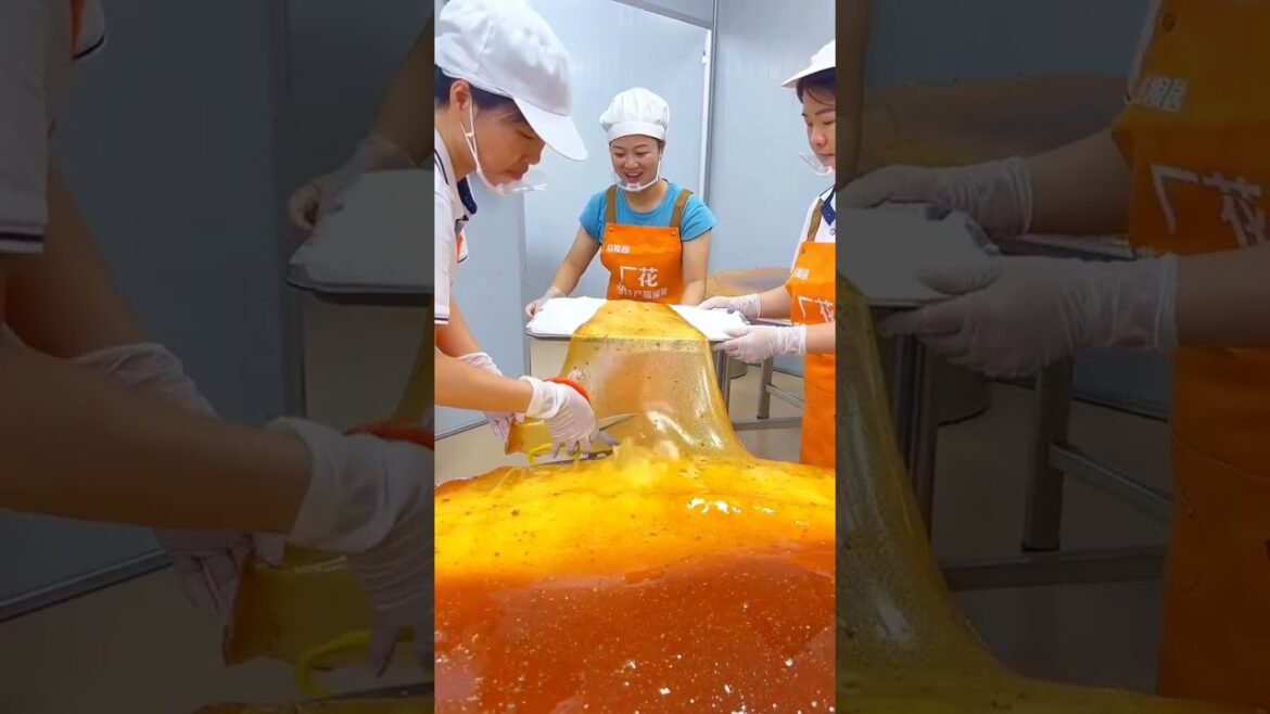 #subscribetomychannelsatisfying  Unique Asian Street food Part 14#shreetfood  #shorts  #food #subscribetomychannelsatisfying  Unique Asian Street food Part 14#shreetfood  #shorts  #food