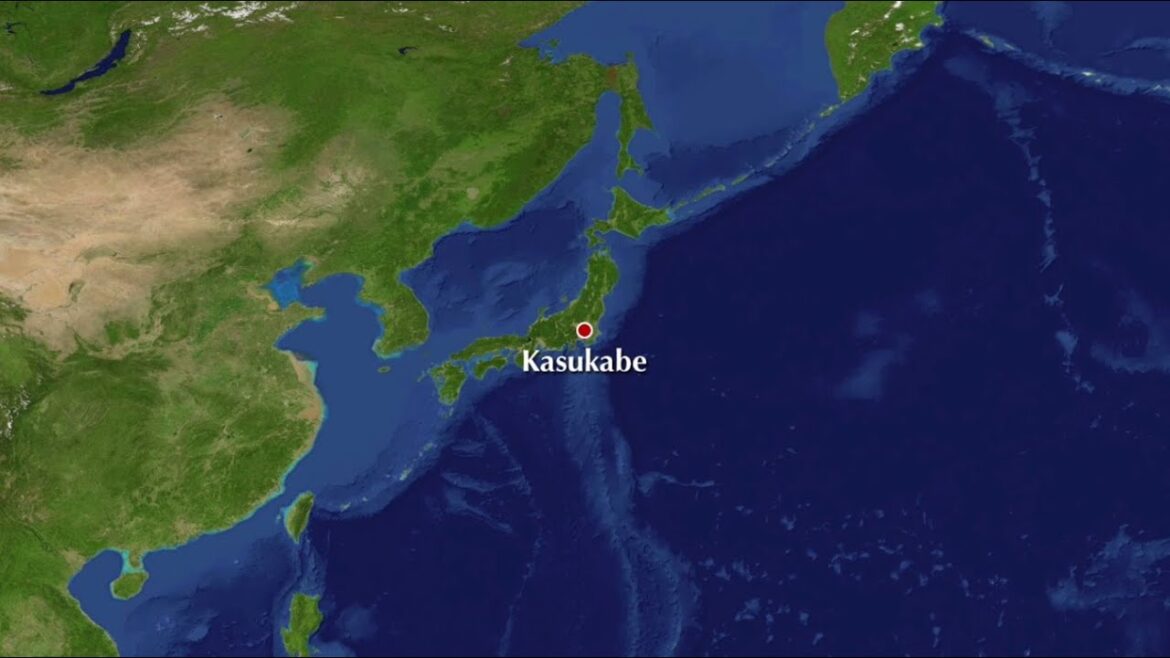 Kasukabe City: From the train station to a shrine