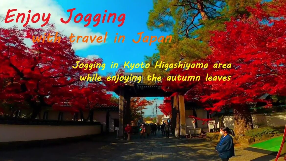 Jogging in Kyoto Higashiyama area while enjoying autumn leaves Jogging in Kyoto Higashiyama area while enjoying autumn leaves