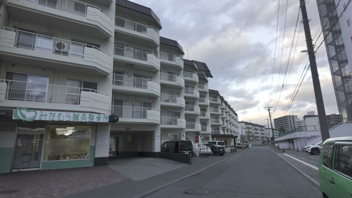 【閑静な街並】西28丁目の夕景を撮り歩く。【北海道札幌】 【閑静な街並】西28丁目の夕景を撮り歩く。【北海道札幌】