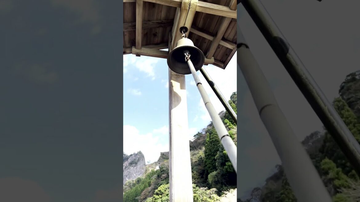 めちゃくちゃ恋愛運が上がる動画（かもしれない） 福岡県八女市のハート岩 #shorts