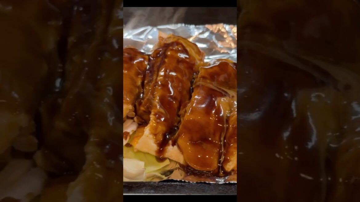 Tonpeiyaki in Dontaku Doyama Osaka