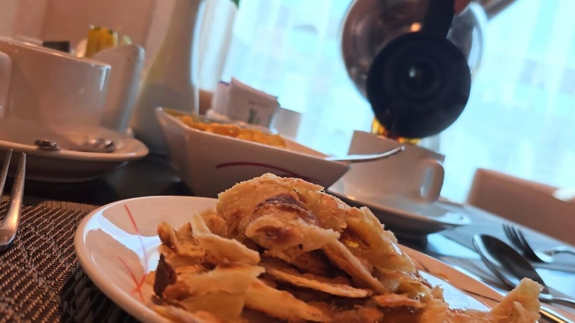 Nagoya Hill Hotel Complimentary Breakfast | Batam | Indonesia