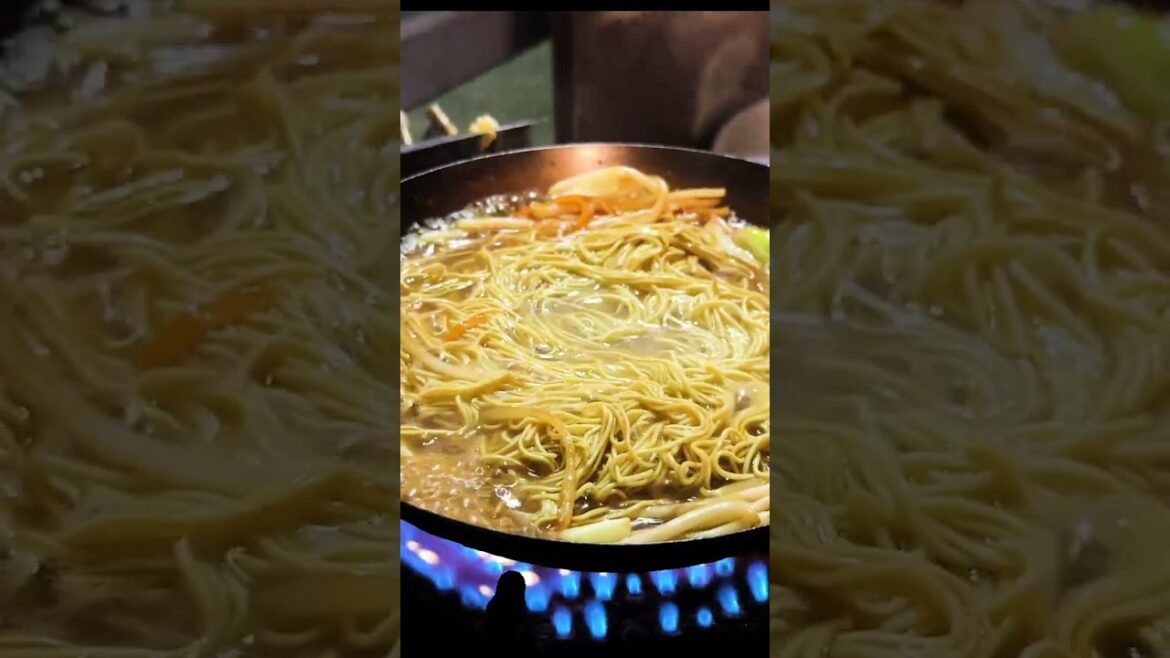 Grilled Ramen and Fried Rice made by an Exchange Student!!