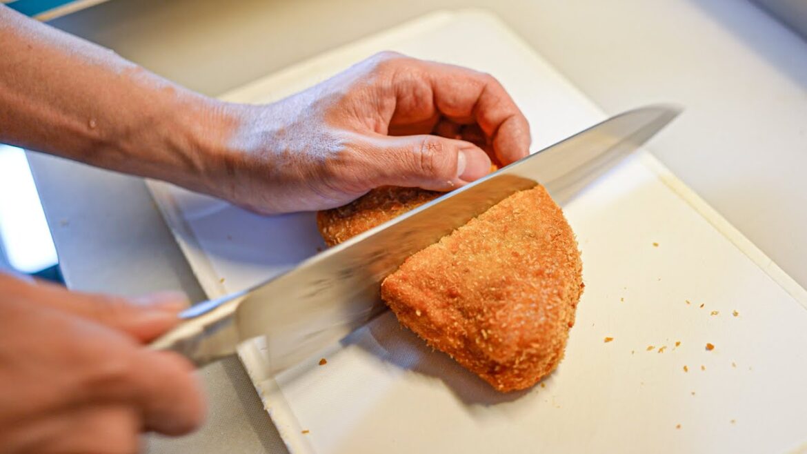 低温でじーっくり揚げるシルクのような極上とんかつ!ミシュランガイド掲載の予約のとれない人気店!Delicious Tonkats restaurant Kyoto JAPAN 일본 교토 低温でじーっくり揚げるシルクのような極上とんかつ!ミシュランガイド掲載の予約のとれない人気店!Delicious Tonkats restaurant Kyoto JAPAN 일본 교토