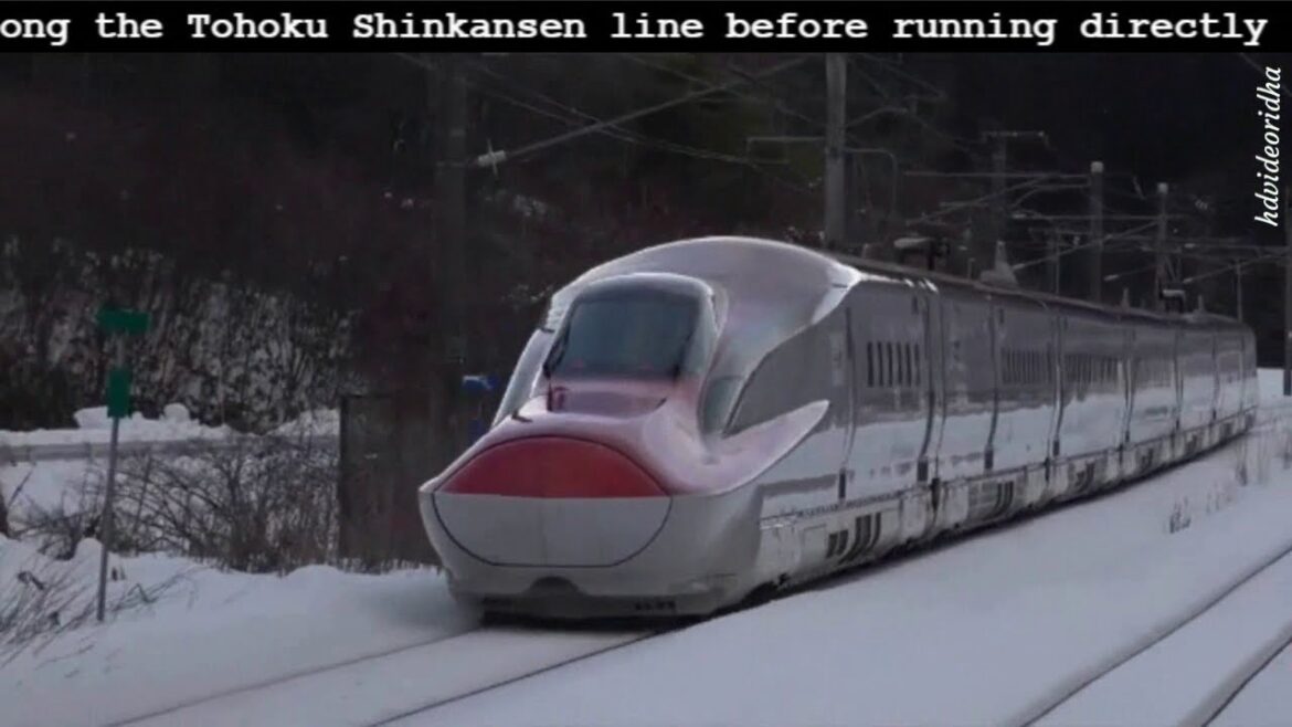 What is the Japanese train that passes through the railway lines in snowy cities