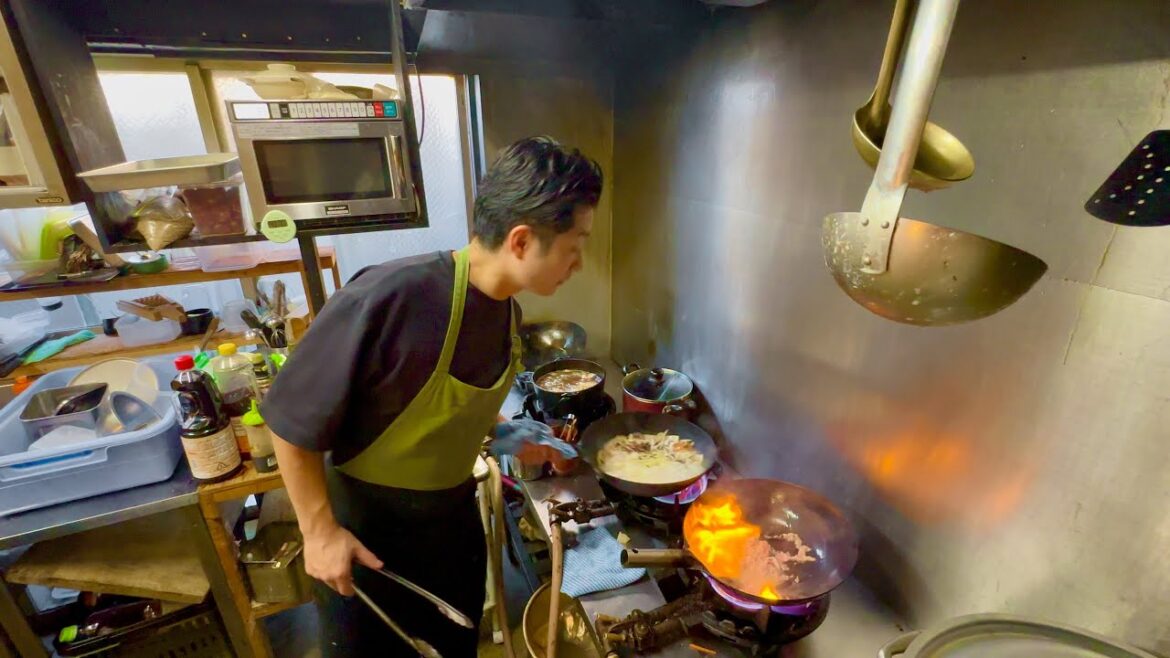 福岡民がこぞって食べる熱々ランチ！知る人ぞ知る名店を引き継いだ元バンドマンが作る魂のちゃんぽん｜福岡 グルメ ランチ