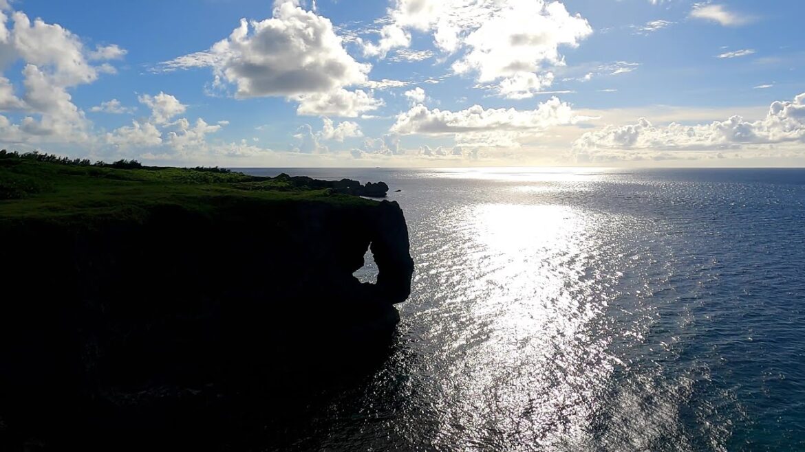 I saw some wonderful scenery at Cape Manzamo（万座毛で素敵な景色を見てきました）