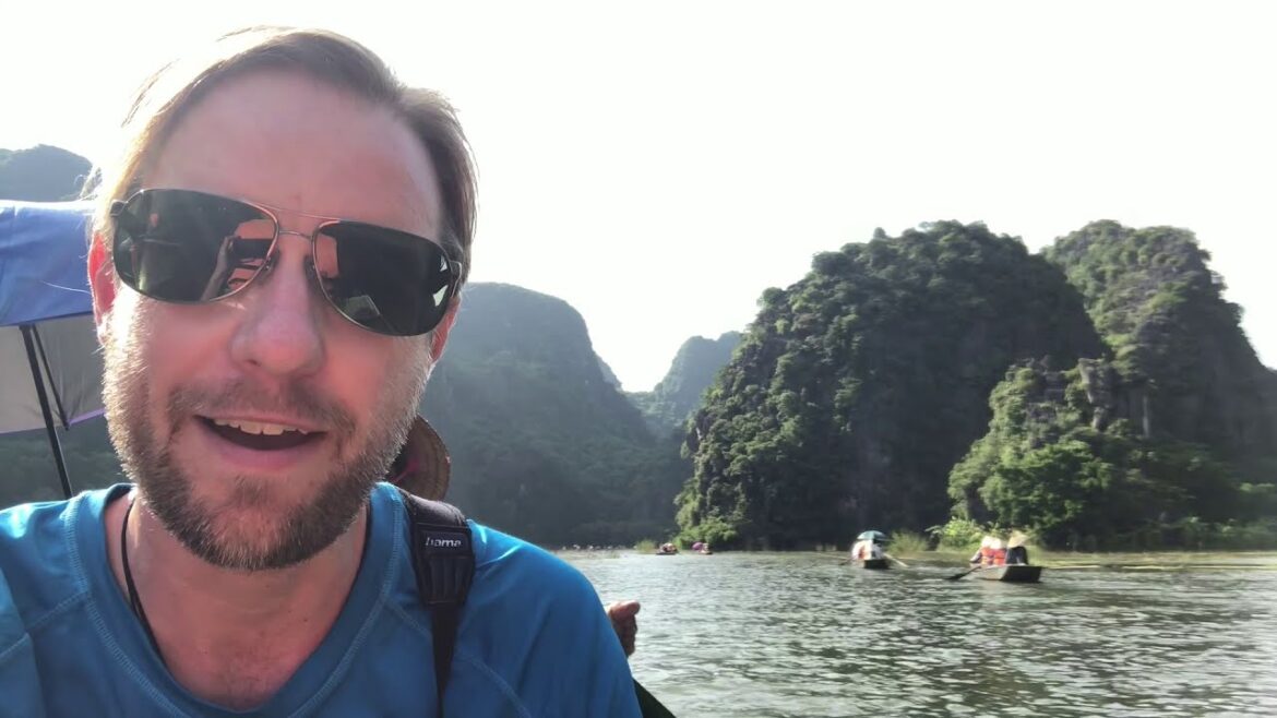 Exploring Ninh Binh - Tam Coc River Tour