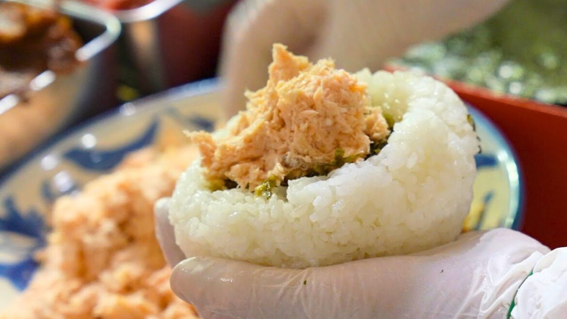 Giant Onigiri Rice Ball Restaurant | Amazing Japanese Food