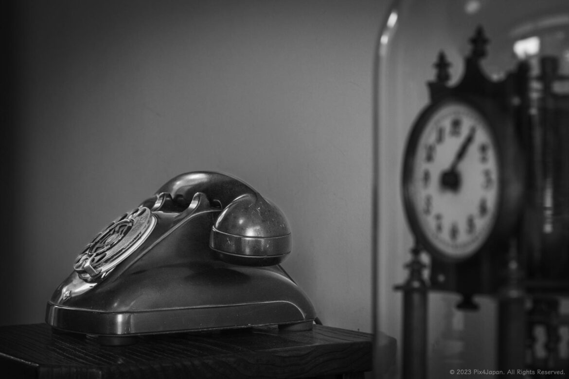 1950s Black Japanese Desktop Telephone: NTT Model 4