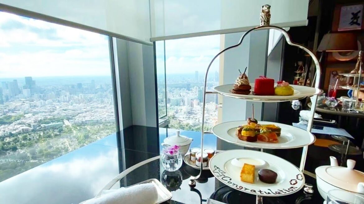 【ザ・リッツ・カールトン東京】クラブラウンジでSFC修行解脱を祝い爆食