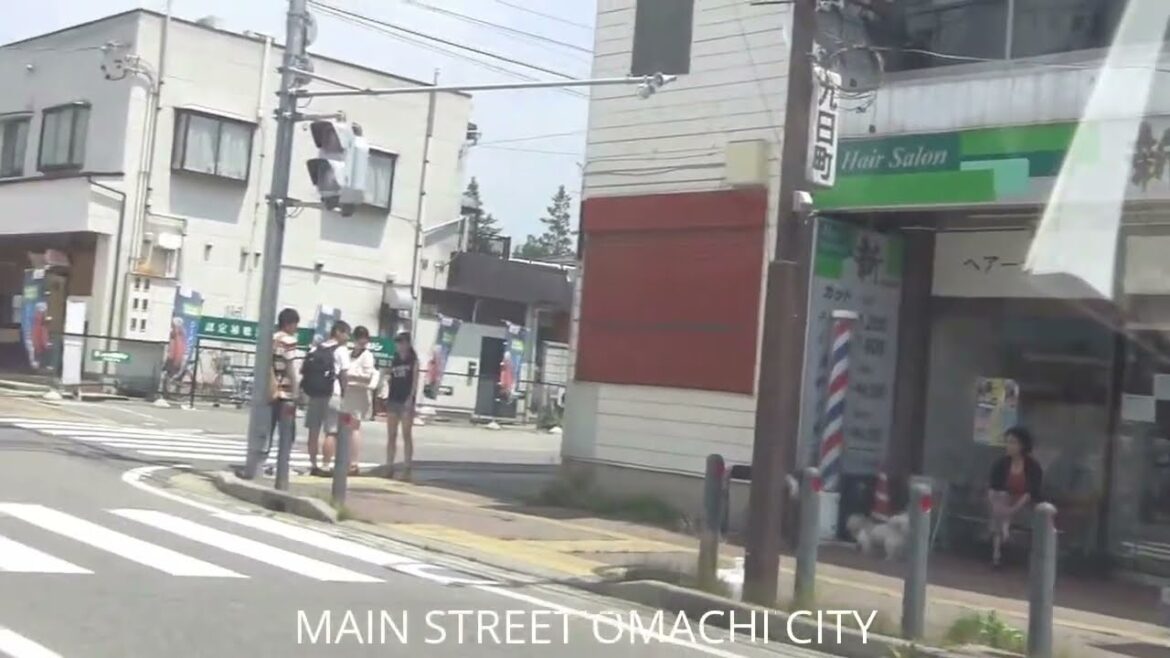 BEAUTIFUL NORTHERN JAPAN ALPS MOUNTAIN RANGE