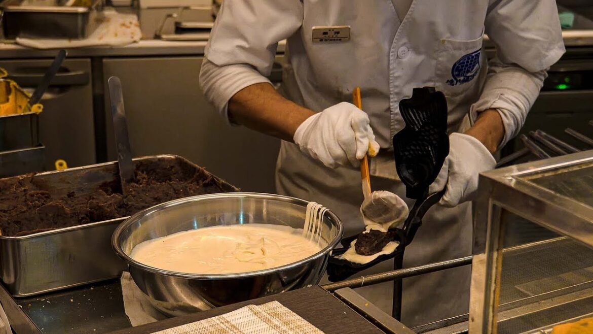 Japanese Street Food - Sandwich Cookies with Red Bean