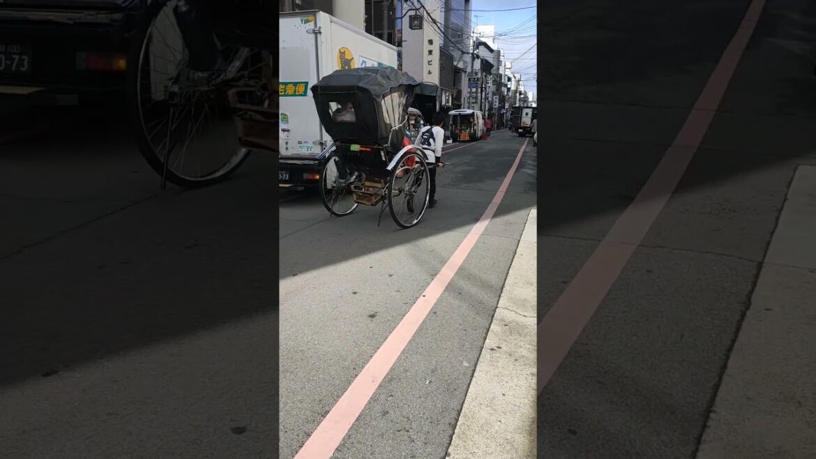 សង្ហារណាស់, ឆែកែវជប៉ុន, រ៉ឺម៉កជប៉ុន, Japanese Rickshaw, Handsome Guy, Kyoto  #traveling #foryou