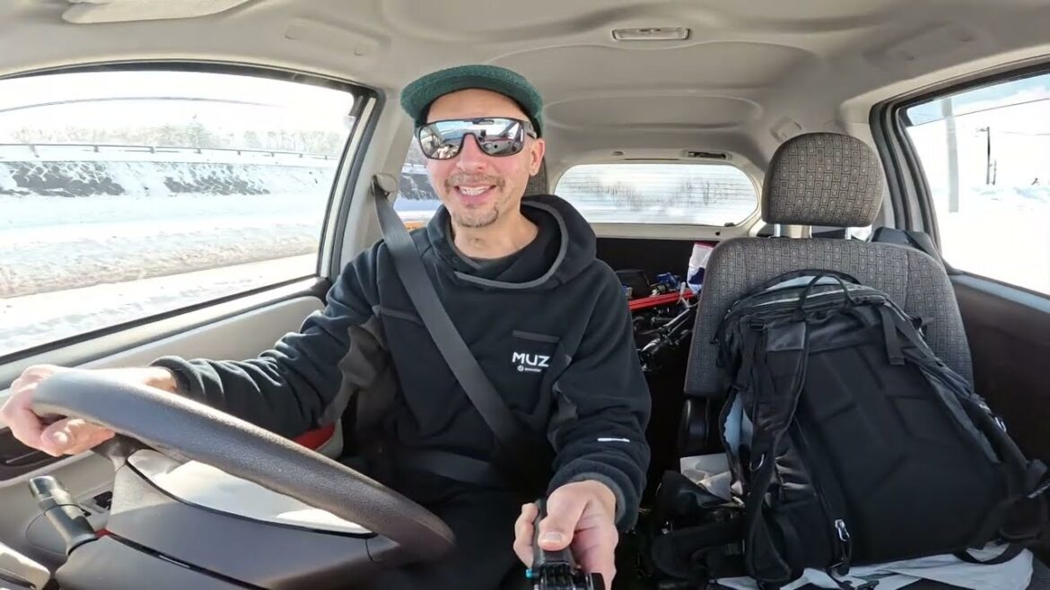 20231205 CARMENTARY Bald and Bankrupt Dorien Jungle Immigrants bilingual