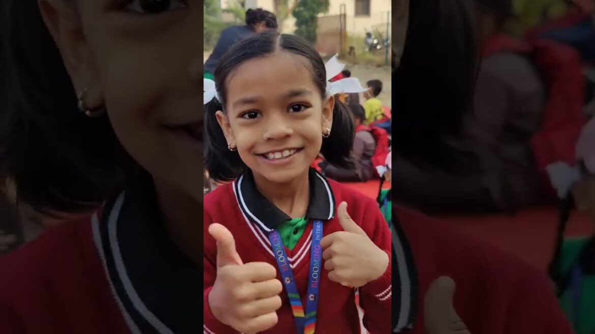 Freestyle time @bloominginternationalschoo2331 #shorts #football #sportsday