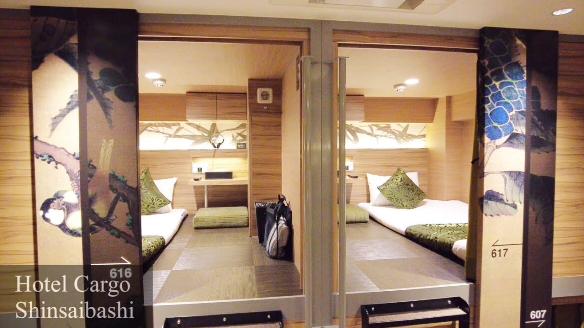 Stay at a popular Japanese-style capsule hotel with spacious rooms!