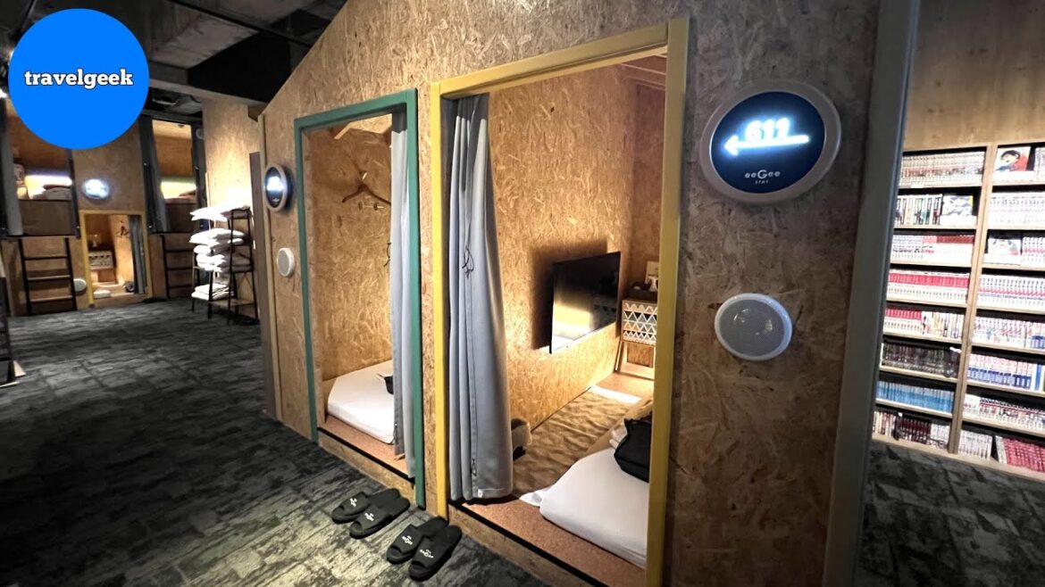Sleeping in a Deluxe Capsule Room in Tokyo Japan | Capsule Hotel eeGee STAY