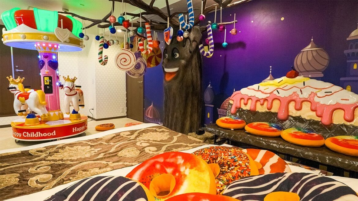 Staying at a Merry-go-Round Room at Sweets-Themed Love Hotel in Japan | Sweets Hotel Chocolat | ASMR Staying at a Merry-go-Round Room at Sweets-Themed Love Hotel in Japan | Sweets Hotel Chocolat | ASMR