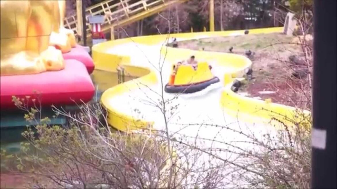 富士急ハイランドびしょ濡れアトラクション　ナガシマスカ