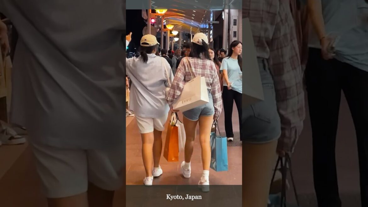 π―π΅ Japanese street fashion style, #japan #kyoto #streetfashion #fashion #travel #travelvlog #viral π―π΅ Japanese street fashion style, #japan #kyoto #streetfashion #fashion #travel #travelvlog #viral