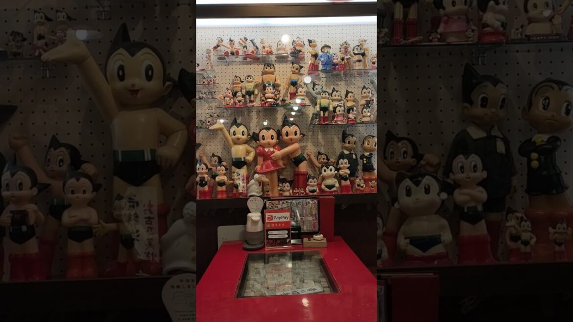 So cute, all shops in downtown Kobe, Japan #travel #foryou #food #airasia #angkorwat #satisfying