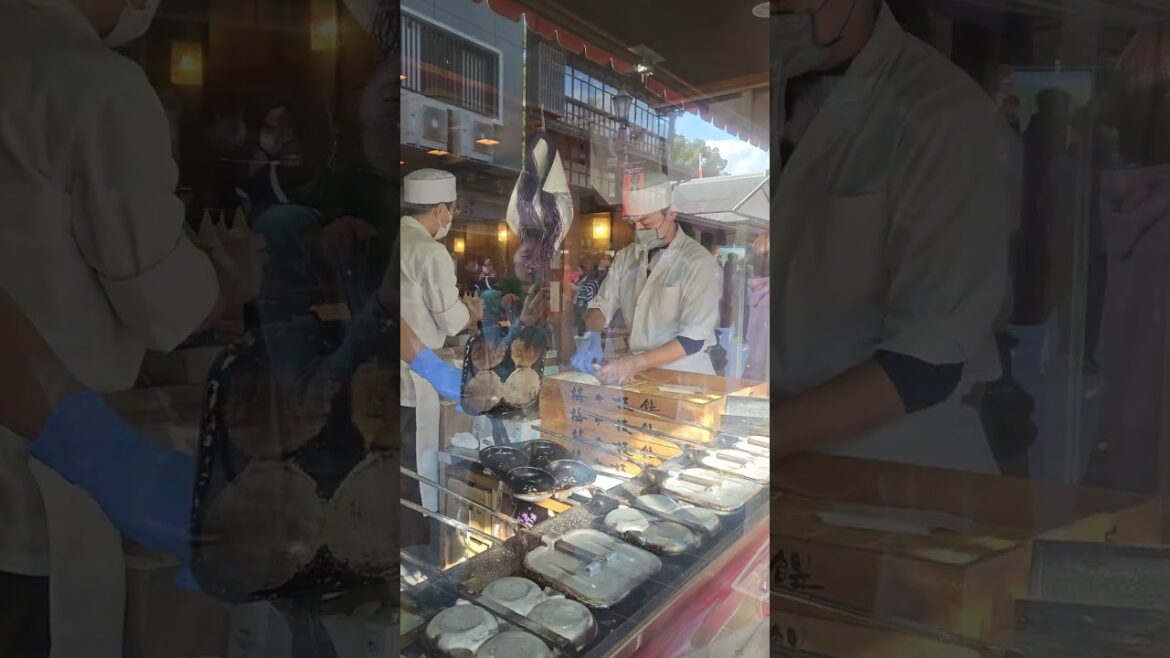 Making of Umegae Mochi (梅が枝餅) #shorts #fukuoka #dazaifu