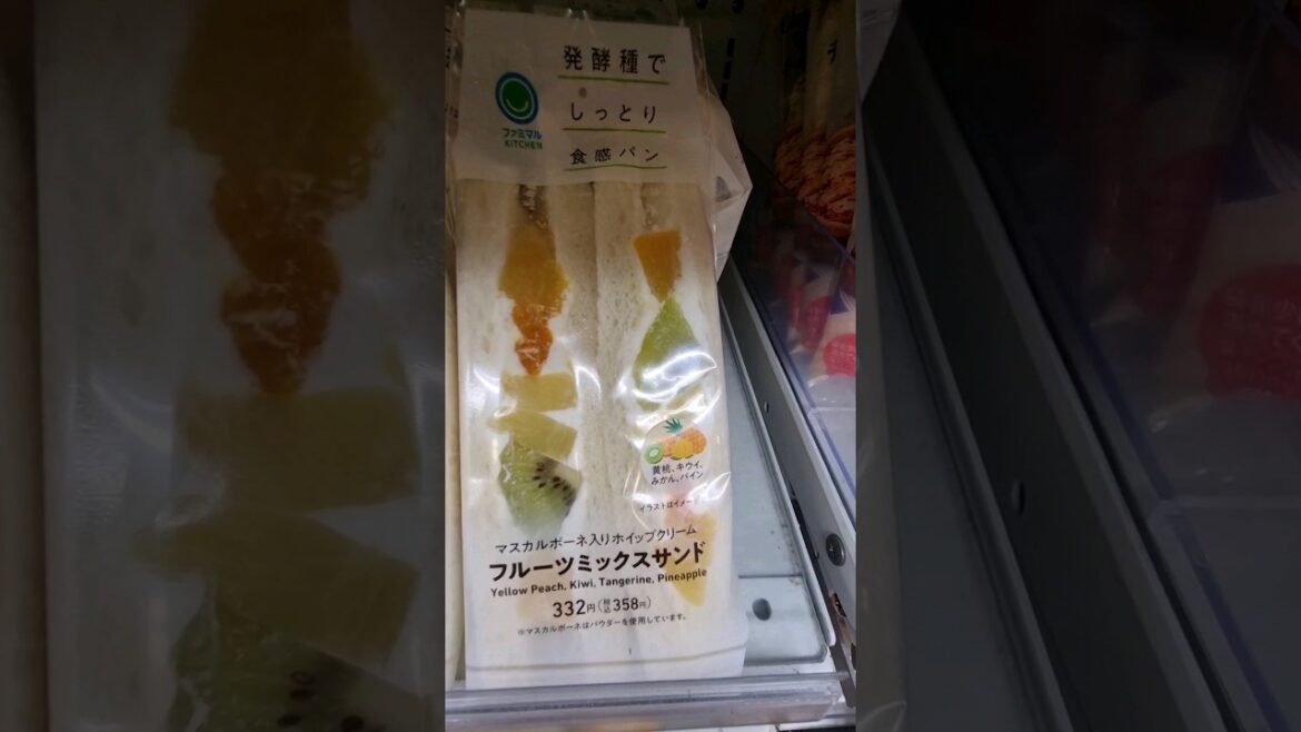 The fruit sandwiches in Japan.❤️ Wow #japan #food #travel #japanese #streetfood #delicious #harajuku