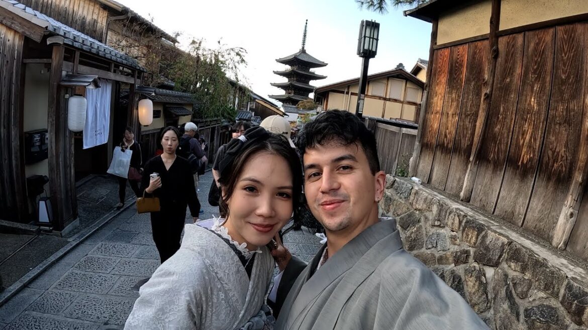 Wandering Around Kyoto in Kimonos 🇯🇵 Japan