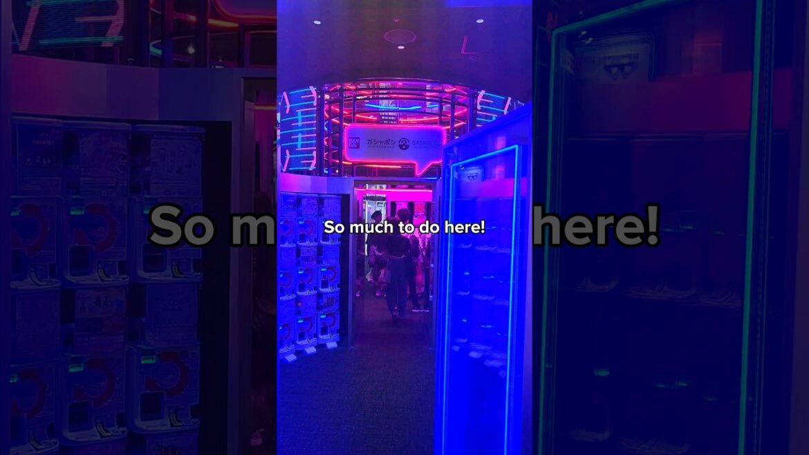 Kabukicho Tower in SHINJUKU Tokyo 東京 #shorts #tokyo #japantravel Kabukicho Tower in SHINJUKU Tokyo 東京 #shorts #tokyo #japantravel