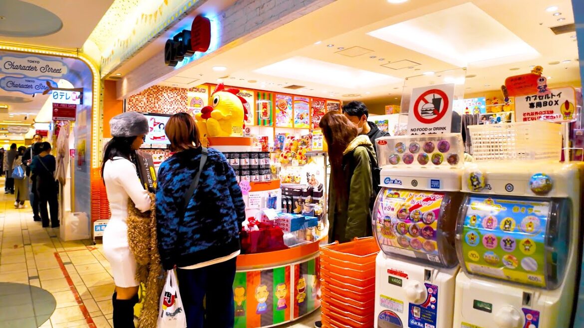 Tokyo Station🐶👍🍻Anime Character Land♪💖4K ASMR Nonstop 1 hour 01 minutes