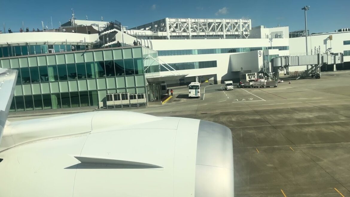 Boeing 787-9 Dreamliner engine start - ANA All Nippon Airways at Fukuoka - RR Trent 1000