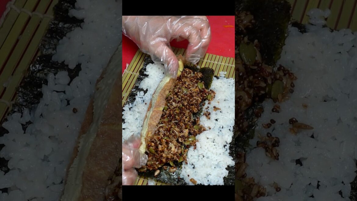 “청와대에서 500줄씩 시켰죠~” 이영자도 선택한 재료폭탄 김밥 맛집┃How to make gimbap /Korean street food #shorts #gimbap #snack "청와대에서 500줄씩 시켰죠~" 이영자도 선택한 재료폭탄 김밥 맛집┃How to make gimbap /Korean street food #shorts #gimbap #snack