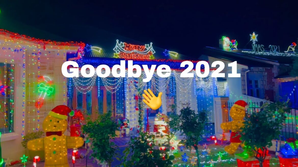 GOODBYE 2021 👋 | Christmas lights in our neighbourhood – WALKING TOUR | Adelaide, Australia (4K) GOODBYE 2021 👋 | Christmas lights in our neighbourhood - WALKING TOUR | Adelaide, Australia (4K)