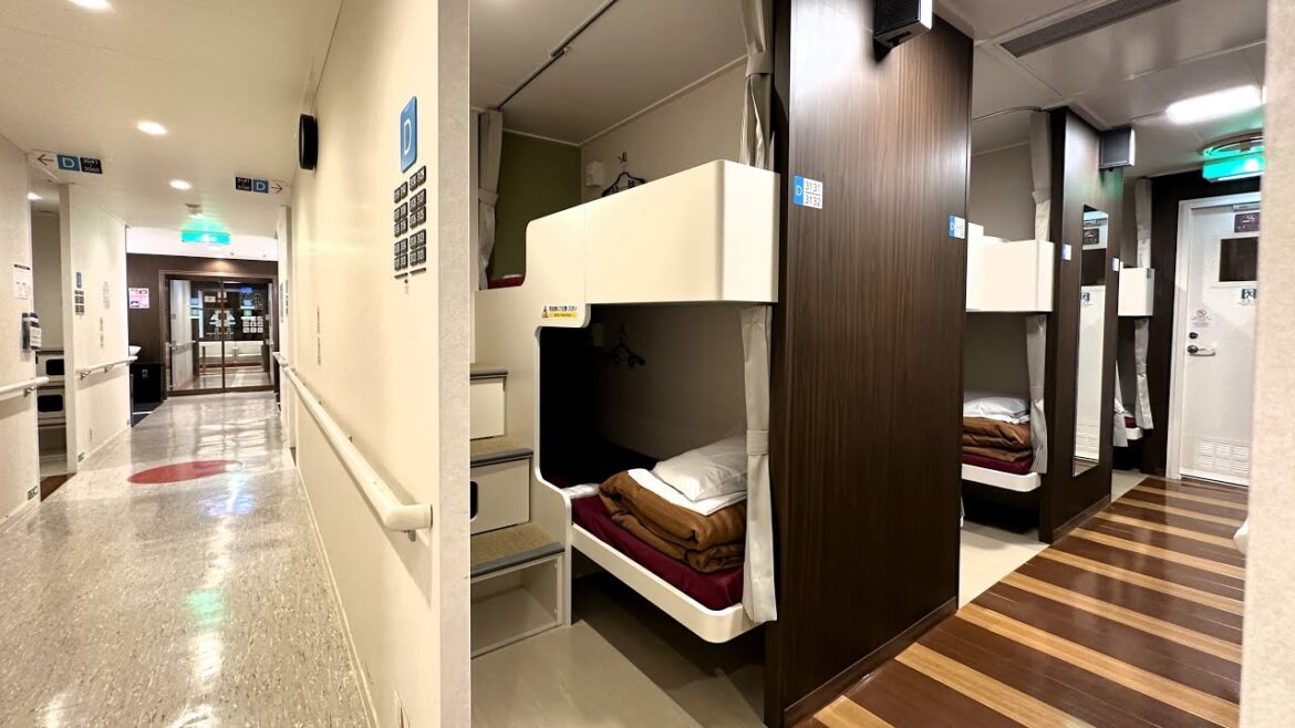 1.1万円 宮崎→神戸 カプセル寝台で12時間フェリー旅