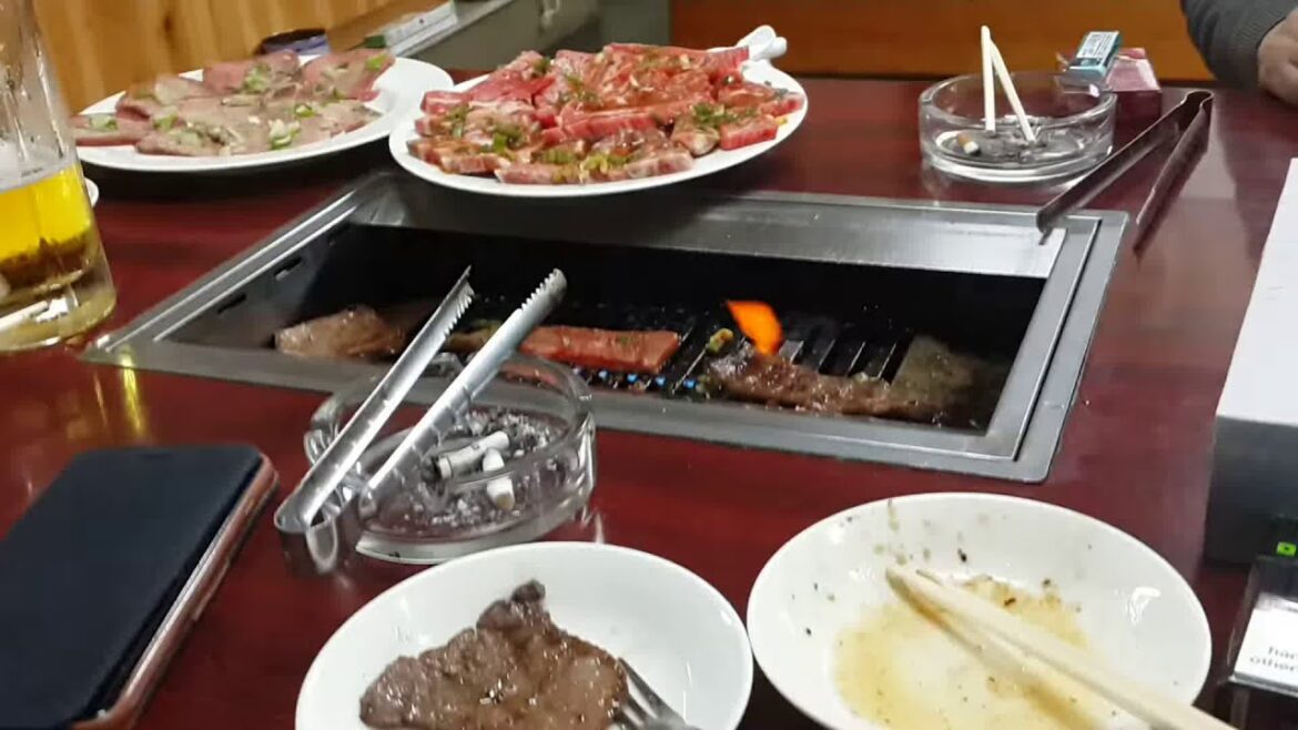 Kobe Beef & Traditional Japanese Bar || Tokyo || Japan