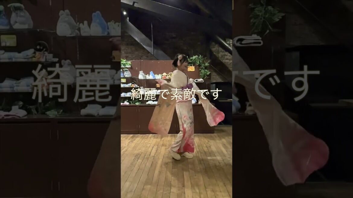 Family trip in Hakodate, wearing kimono, commemorative photo with everyone, best memories #shorts Family trip in Hakodate, wearing kimono, commemorative photo with everyone, best memories #shorts