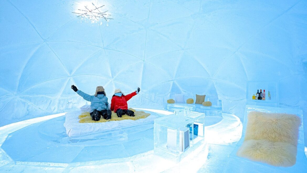 Staying at Japan’s Ice Hotel in extremely cold Hokkaido | Hoshino Resorts TOMAMU Ice Village Staying at Japan's Ice Hotel in extremely cold Hokkaido | Hoshino Resorts TOMAMU Ice Village