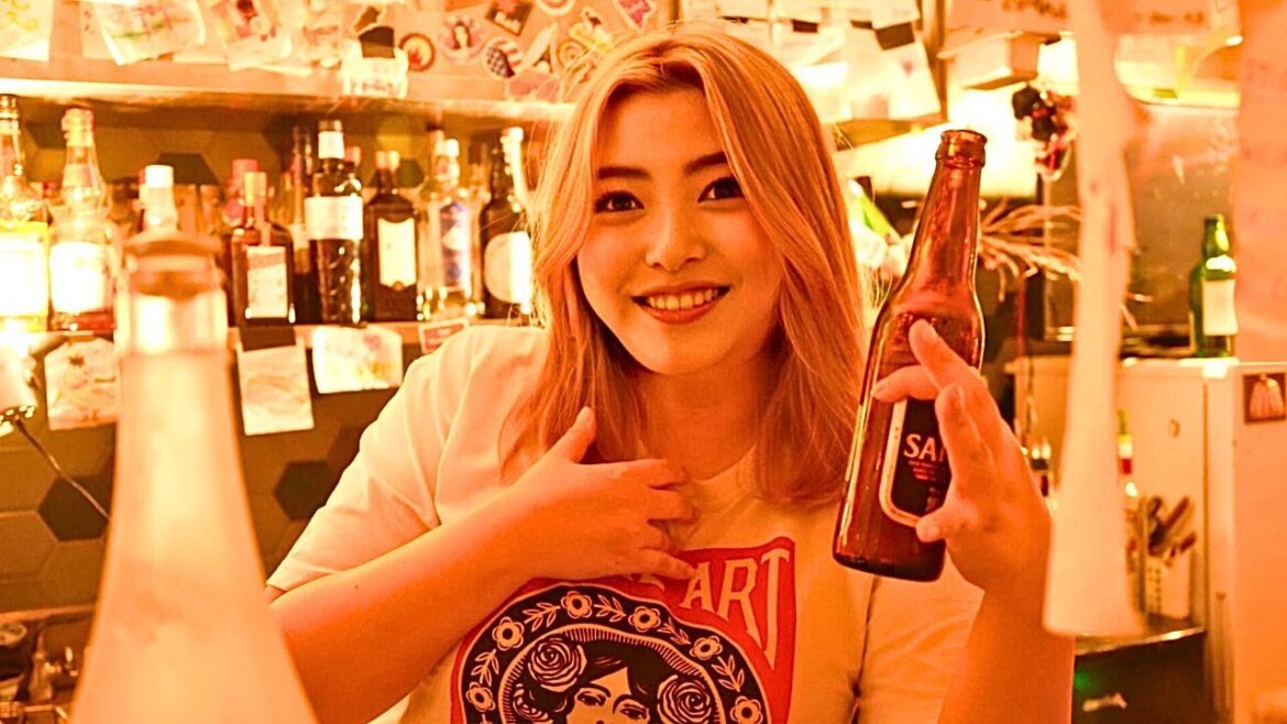 Midnight Tokyo at a Very Especial Girl's bar