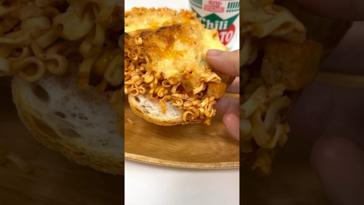 Cup Noodles Pizza Toast Ramen Pizza #shorts