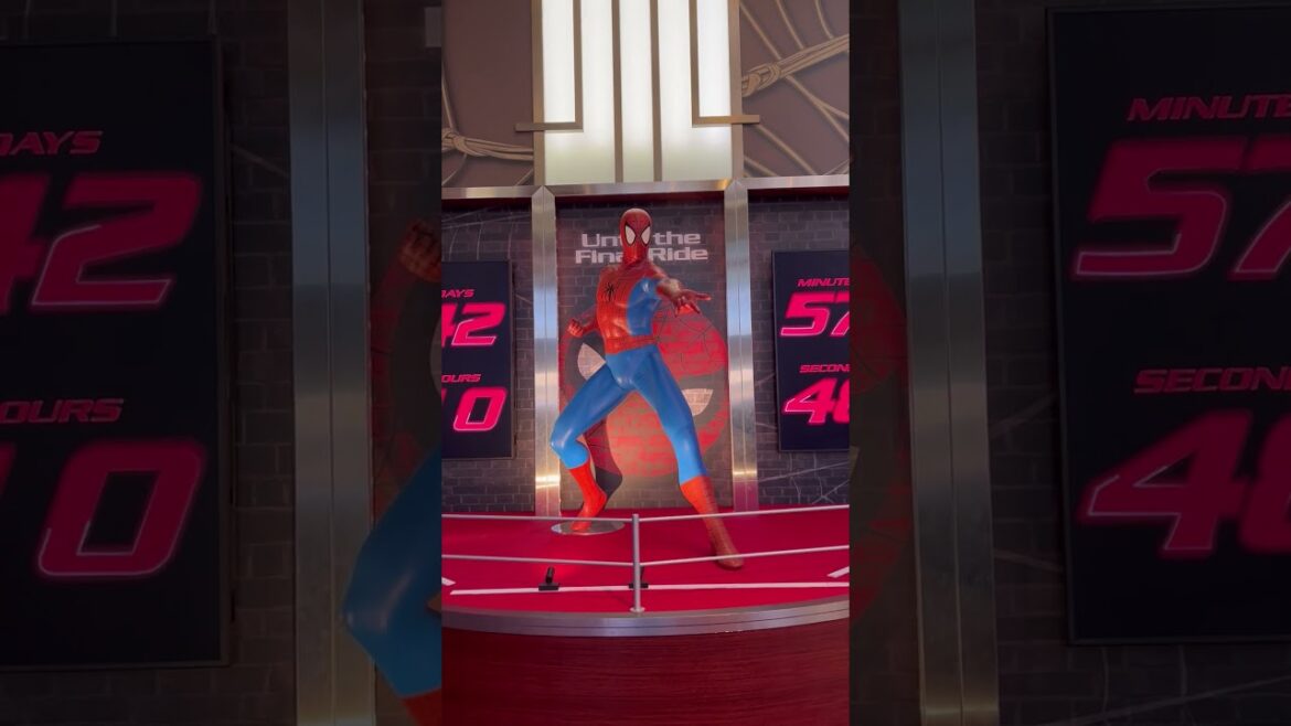 Spiderman Real Figure at Universal Studios Japan #shorts